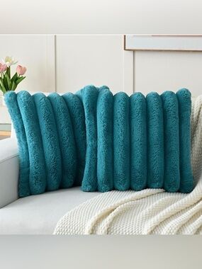 Plush Ribbed Lumbar Pillow Cases in Teal - Set of 2